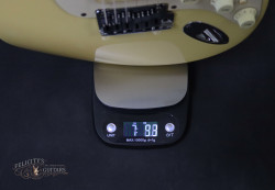 1991-Fender-Strat-Plus-Deluxe-Beck-Vintage-White