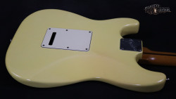 1991-Fender-Strat-Plus-Deluxe-Beck-Vintage-White