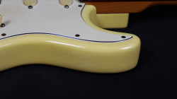 1991-Fender-Strat-Plus-Deluxe-Beck-Vintage-White