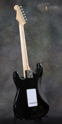 2011-Fender-Stratocaster-Clapton-Black