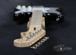 2011-Fender-Stratocaster-Clapton-Black