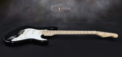 2011-Fender-Stratocaster-Clapton-Black