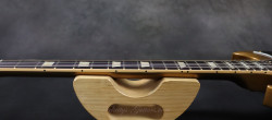 2011-Gibson-SG-Exclusive-Sam-Ash-Bullion-Gold