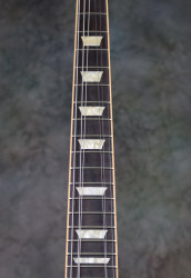 2011-Gibson-SG-Exclusive-Sam-Ash-Bullion-Gold