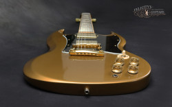 2011-Gibson-SG-Exclusive-Sam-Ash-Bullion-Gold