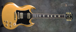 2011-Gibson-SG-Exclusive-Sam-Ash-Bullion-Gold