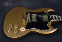 2011-Gibson-SG-Exclusive-Sam-Ash-Bullion-Gold