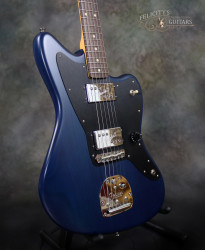 2013-Fender-Jazzmaster-Ranaldo-Trans-Sapphire-Blue