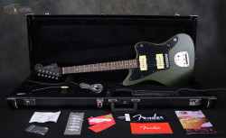 2013-Fender-Jazzmaster-Moore-Forest-Green