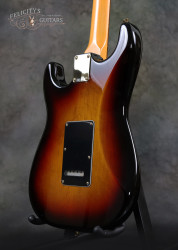 2013-Fender-Strat-SRV-Vaughan-Sunburst