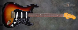 2013-Fender-Strat-SRV-Vaughan-Sunburst