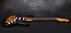 2013-Fender-Strat-SRV-Vaughan-Sunburst