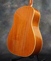 2013-Gibson-Montana-J-35-Reissue-Natural