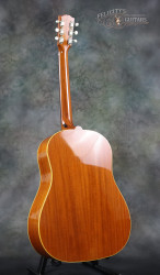 2013-Gibson-Montana-J-35-Reissue-Natural