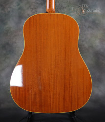 2013-Gibson-Montana-J-35-Reissue-Natural