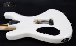 Brand-New-Unplayed-2015-Fender-Sergio-Vallín-Olympic-White