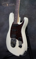 Brand-New-Unplayed-2015-Fender-Sergio-Vallín-Olympic-White