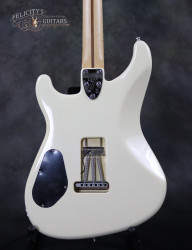 Brand-New-Unplayed-2015-Fender-Sergio-Vallín-Olympic-White