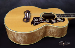 2015-Gibson-Montana-J-200-M-Trophy-Natural