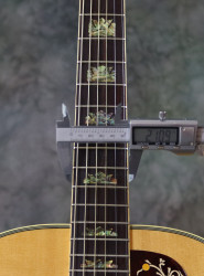2015-Gibson-Montana-J-200-M-Trophy-Natural