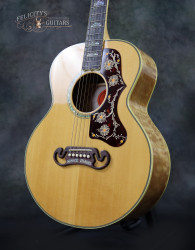2015-Gibson-Montana-J-200-M-Trophy-Natural