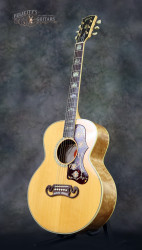 2015-Gibson-Montana-J-200-M-Trophy-Natural
