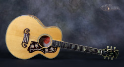 2015-Gibson-Montana-J-200-M-Trophy-Natural