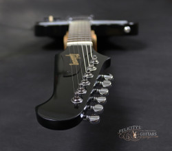 2015-Gibson-Firebird-I-NR-(Japan)-Ebony