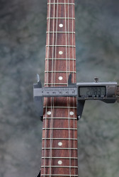 2015-Gibson-Firebird-I-NR-(Japan)-Ebony