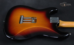 2016-Fender-Stratocaster-Mayer-Sunburst