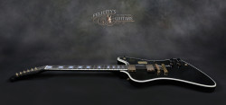 2017-Gibson-Custom-Firebird-V-Custom-Ebony