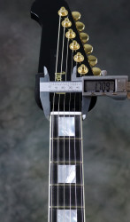 2017-Gibson-Custom-Firebird-V-Custom-Ebony