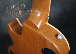2017-Gibson-Les-Paul-Classic-Goldtop