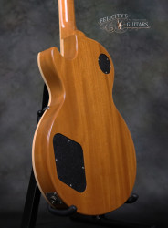 2017-Gibson-Les-Paul-Classic-Goldtop