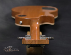 2017-Gibson-Les-Paul-Classic-Goldtop
