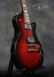 2017-Gibson-Les-Paul-Studio-T-Black-Cherry-Burst